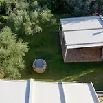 Nikole's Cozy 80m2 Semesterbostad