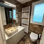Semesterbostad Nikole's Cozy 80m2 Tirós