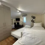 Semesterbostad Nikole's Cozy 80m2 *