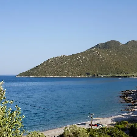 Nikole's Cozy 80m2 Ferienhaus