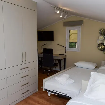Dom wakacyjny Nikole's Cozy 80m2 Tirós