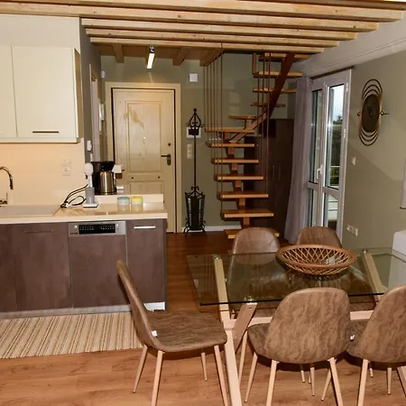 Hébergement de vacances Nikole's Cozy 80m2 *