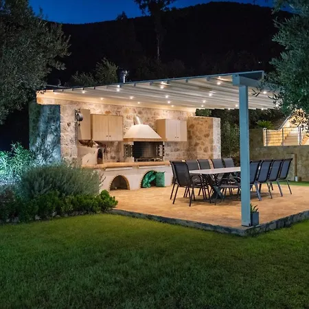 Nikole's Cozy 80m2