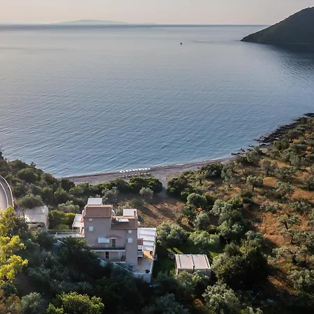 Hébergement de vacances Nikole's Cozy 80m2