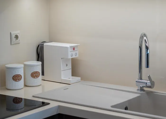 Nikole's Cozy 80m2 *