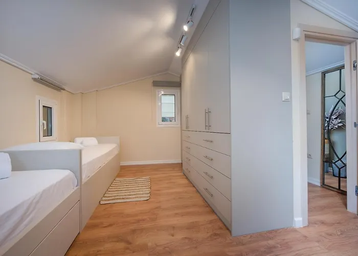 Tatil Evi Nikole's Cozy 80m2 Tirós